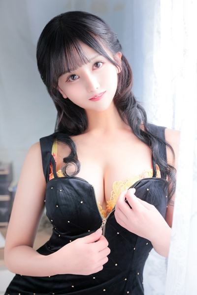 のあのプロフィールを見る